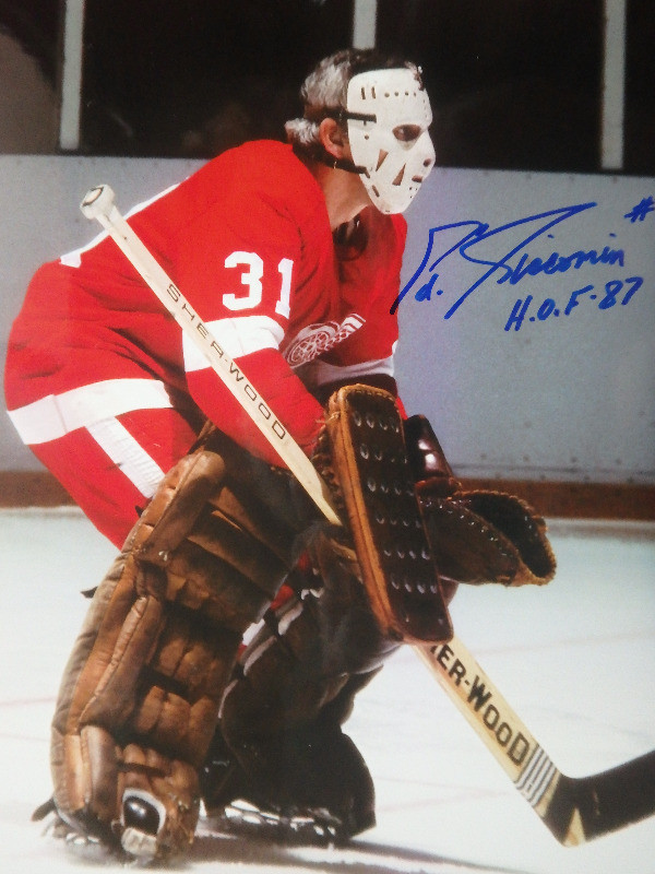 ED GIACOMIN Detroit Red Wings Signed 8 x10 Photo With COA in Arts & Collectibles in Dartmouth - Image 4