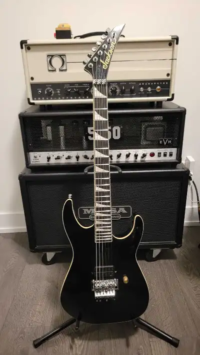 Jackson Pro Plus Pure Metal Limited Edition Soloist SL1A with a lot of great upgrades. Specs: -Jumbo...