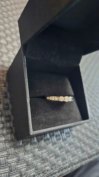 size 7 Gold Engagement ring , View more