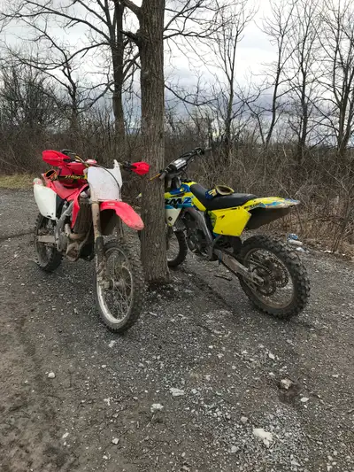 Needs head work 1200$ rmz450 good parts willing to trade there is no Vin report. You have to do it o...