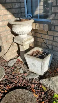 Stone/concrete pots and stands 