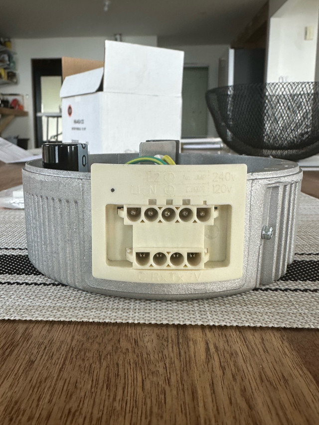 Motor Module (Carrier Heat Pump) in General Electronics in Trenton - Image 2