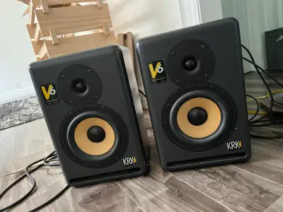 KRK V6 Pair - Studio Monitors - Series 2, View more