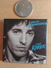 Bruce Springsteen The River promo pin button. Vintage.