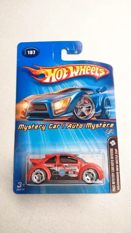 HOT WHEELS VOLKSWAGEN BEETLE CUP W/RR 2005 MYSTERY CAR DIECAST in Arts & Collectibles in Mississauga / Peel Region - Image 2