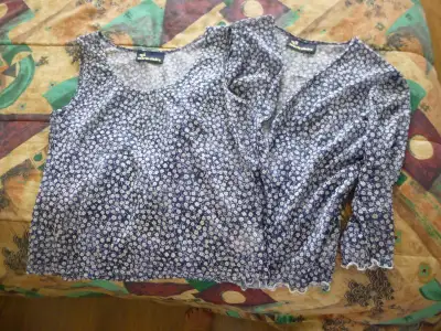 Vêtements d'été et fichus pour femme, casquettes, View more