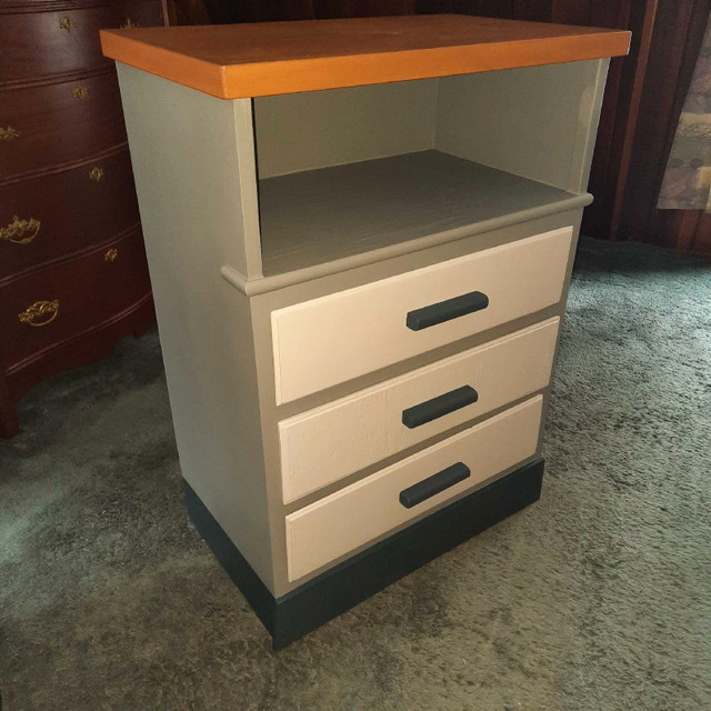 Solid Wood 3 Drawer Dresser in Dressers & Wardrobes in Cranbrook