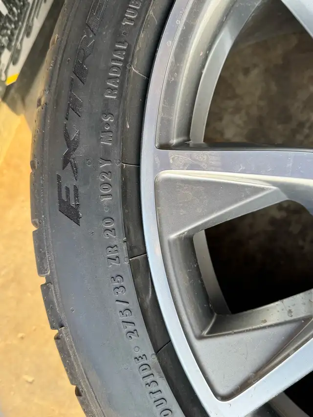  (5x120) Staggered 20 inch BMW Rims and Continental Tires in Tires & Rims in Guelph - Image 4