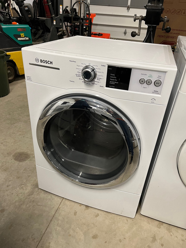 Bosch white electric dryer  in Washers & Dryers in Stratford