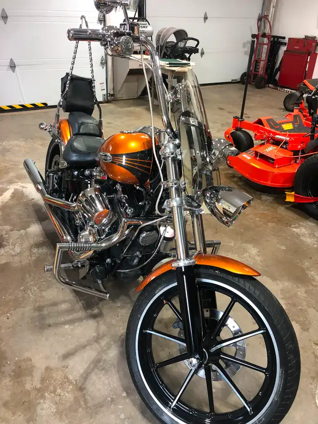 2014 Harley-Davidson Breakout in Street, Cruisers & Choppers in Moncton - Image 3
