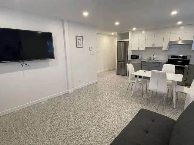 4 1/2 meublé tout compris métro Longueuil in Long Term Rentals in Longueuil / South Shore - Image 10