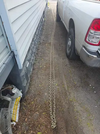 3/8" Grade 70 chain approx 90-100', View more