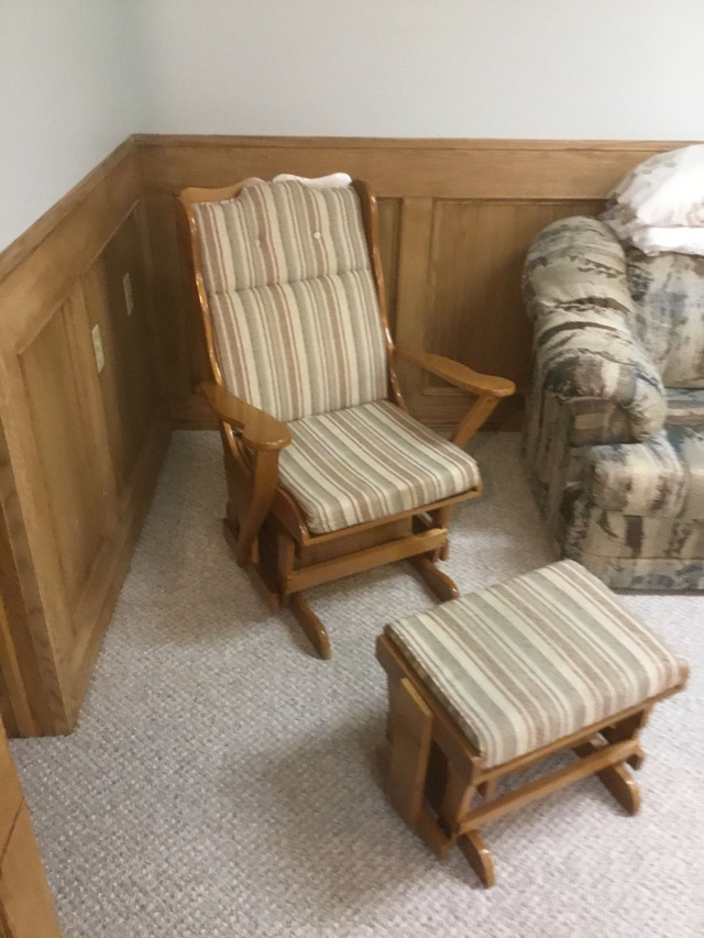 Maple Rocker Chair and Automan in Chairs & Recliners in St. Albert