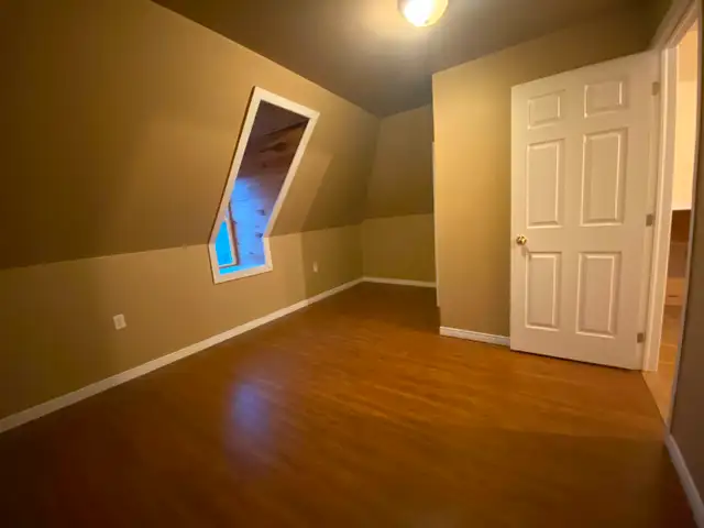 Centrally located, 1 bedroom apt for rent, $1200/mon in Long Term Rentals in Pembroke - Image 5