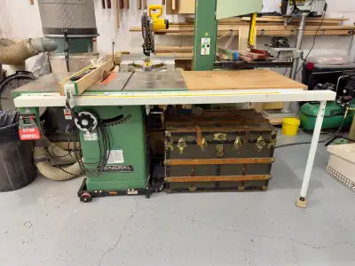 I am selling a used General International cabinet saw. This robust saw is perfect for any woodworkin...