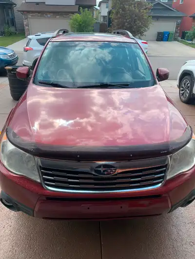 2009 Subaru forester runs great 268k non smoking no pets well taken care timing belt and tune up don...