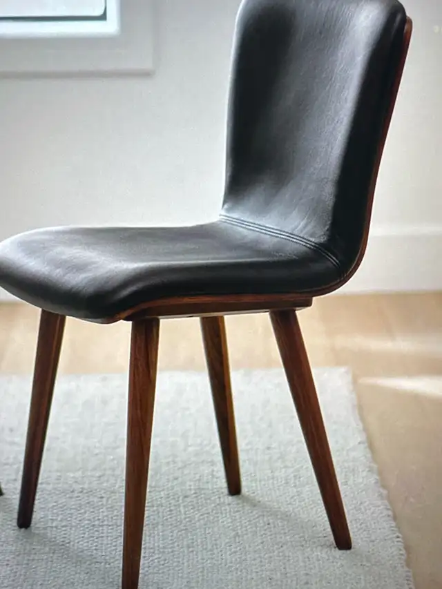 Sede Leather Dining Chairs - Walnut and Black in Chairs & Recliners in City of Toronto - Image 2