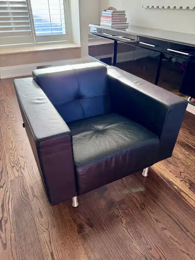 Nienkämper Leather Lounge Chair – Modern / Commercial Grade, View more