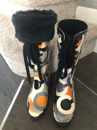 COACH RAIN BOOTS AND SCARF