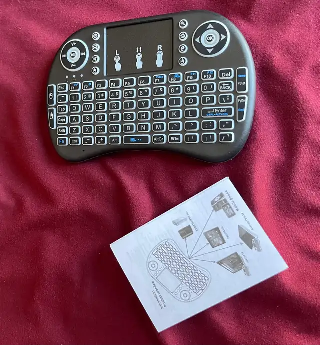 Mini keyboard  in Mice, Keyboards & Webcams in City of Montréal - Image 2