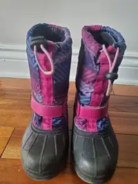 Bottes Fille / Girl boots no 13 (UK) 1 (USA) EUR (32)