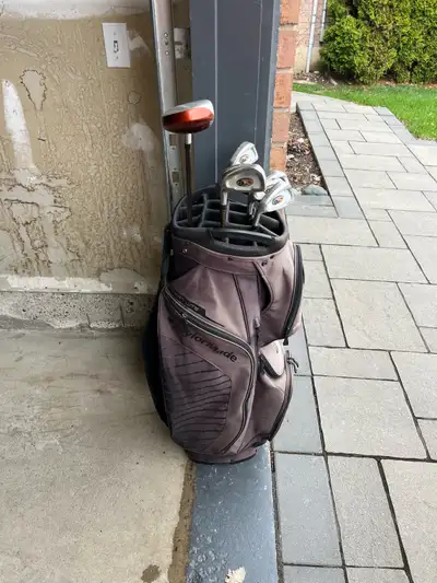 TaylorMade Cart Bag and Clubs LH, View more