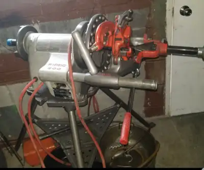 Ridgid rigid 300 threading machine, View more