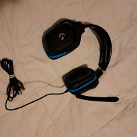 Gaming headphones 