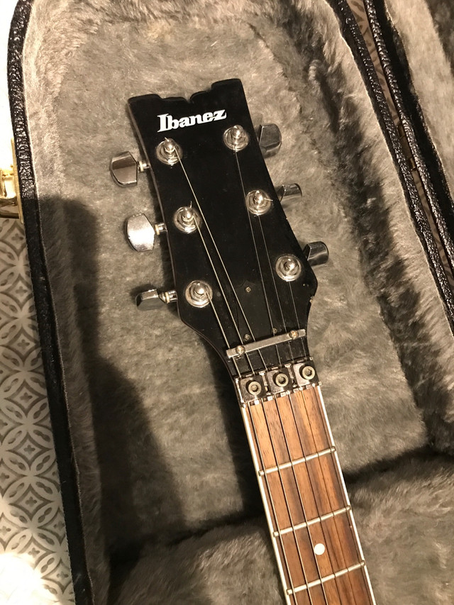 Ibanez SG Floyd Rose Electric Guitar in Guitars in Calgary - Image 3