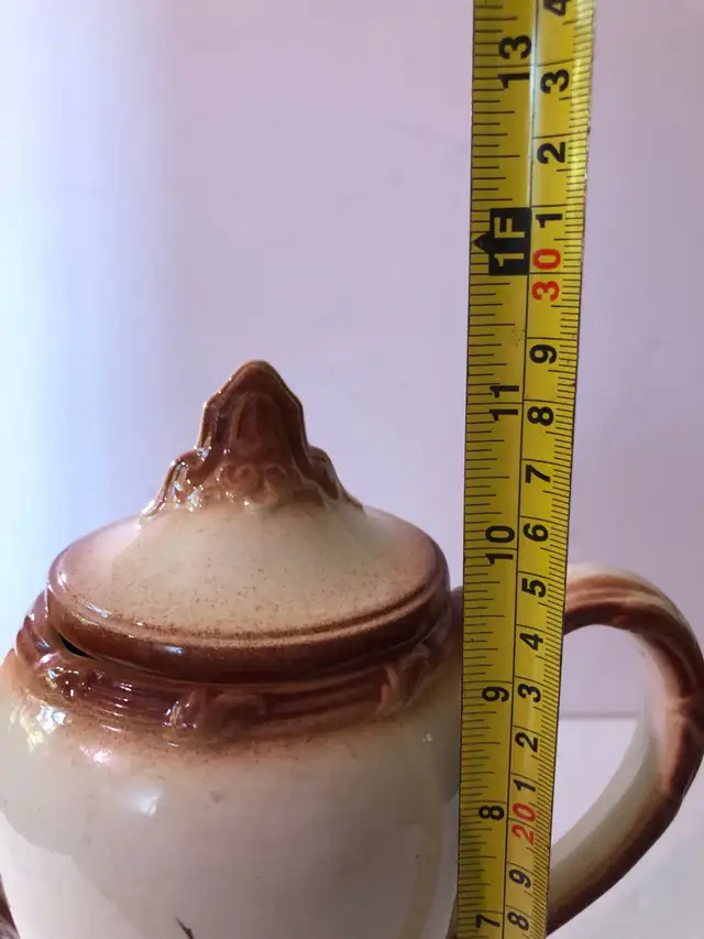 Vintage Tea Pot.515793536534466562