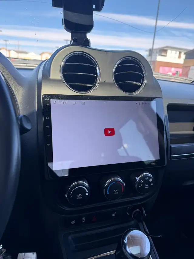 2011 Jeep Compass North ·4WD · CarPlay · Heated Seats in Cars & Trucks in Calgary - Image 3