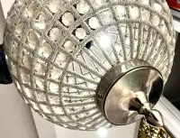 Globe chandelier light