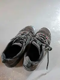 Cloudveil Hiking Shoes - Size 8
