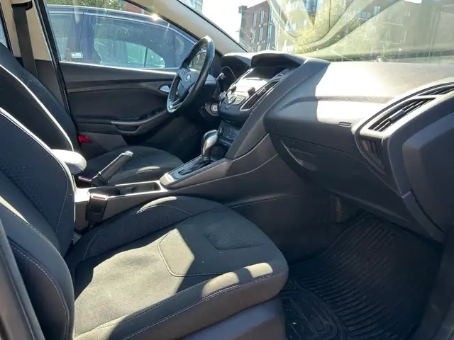 2016 Ford Focus SE581029080063037447