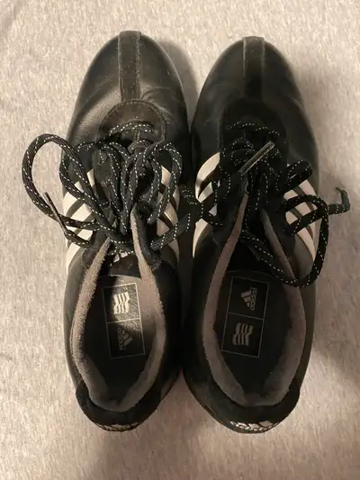 Adidas Women’s Golf Shoes Size 5, View more