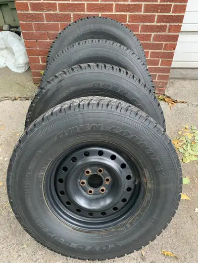 *SOLD** USED Toyo Open Country G-02 PLUS (OPG2+) winter tires, including rims 265/70 R16 set of 4 WI...