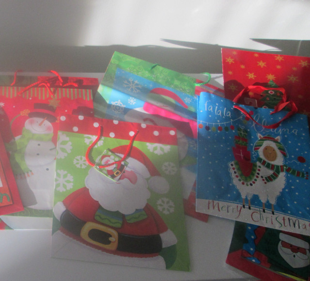 Christmas Bags-The Lindy Bowman Collection +Wrapping Paper, Bags in Holiday, Event & Seasonal in London - Image 3