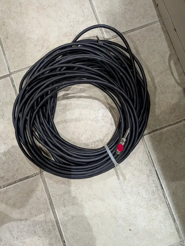 speaker/guitar cables various lengths in Amps & Pedals in Kingston - Image 2
