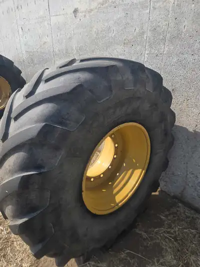 620/75 R26 off a John Deere 444k. 3 are Michelin X Bib. 1 Samson. Some cuts in sidewall but none wer...
