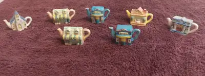 5 of the Roseville Red Rose teapot series, which was exclusive to Canada in 1997 Church Rosa's Flori...