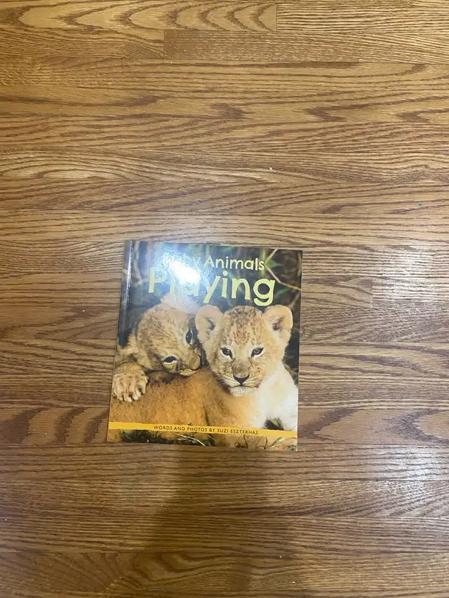 Suzi Eszterhas Baby Animals Book Set in Children & Young Adult in Markham / York Region - Image 4