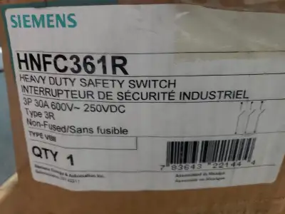 SIEMENS HNFC361R 30Amp 600V 3-Pole Siemens Heavy Duty Rated Non-Fusible, Type 3R, Outdoor Safety Swi...