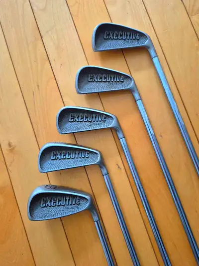 Spalding EXECUTIVE 5 Golf Clubs Irons Wedges Set: 3,4,6,7,8, View more