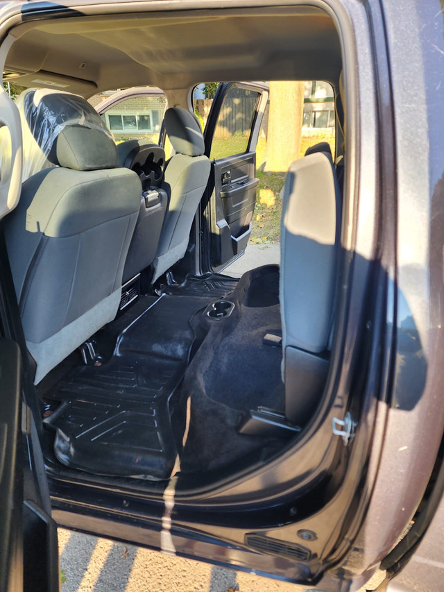 2017 Dodge Ram 1500  in Cars & Trucks in Hamilton - Image 4