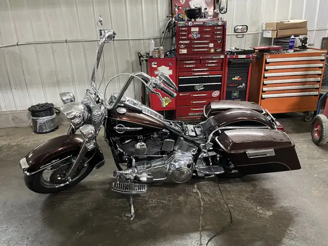 1996 heritage softail 1340 in Touring in Edmundston - Image 3