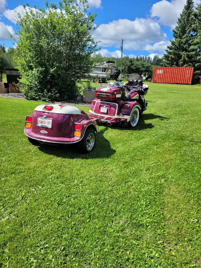 Harley-Davidson Ultra Classic Trike and Trailer in Touring in Edmonton - Image 8