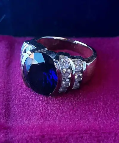 Pls read appraisal for full details. Tons of gold in this ring! It's heavy Undervalued for a quick s...
