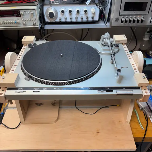 Looking to Repair 1970s/80s/90s Stereo Equipment in Stereo Systems & Home Theatre in Barrie - Image 3