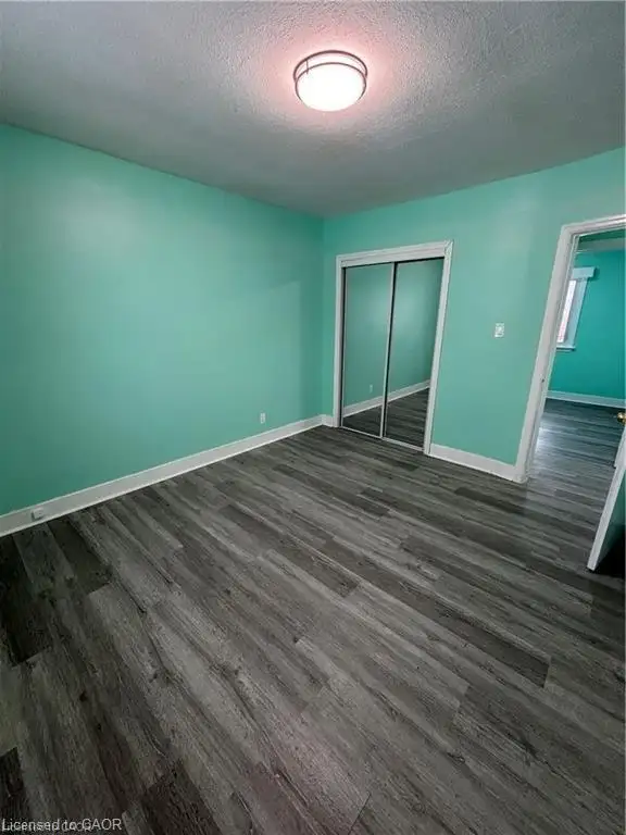 Spacious 3 bedroom $2150 per month in Long Term Rentals in St. Catharines - Image 8