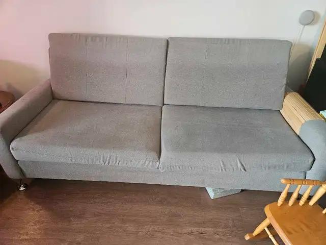 Grey Couch in Couches & Futons in City of Halifax - Image 2
